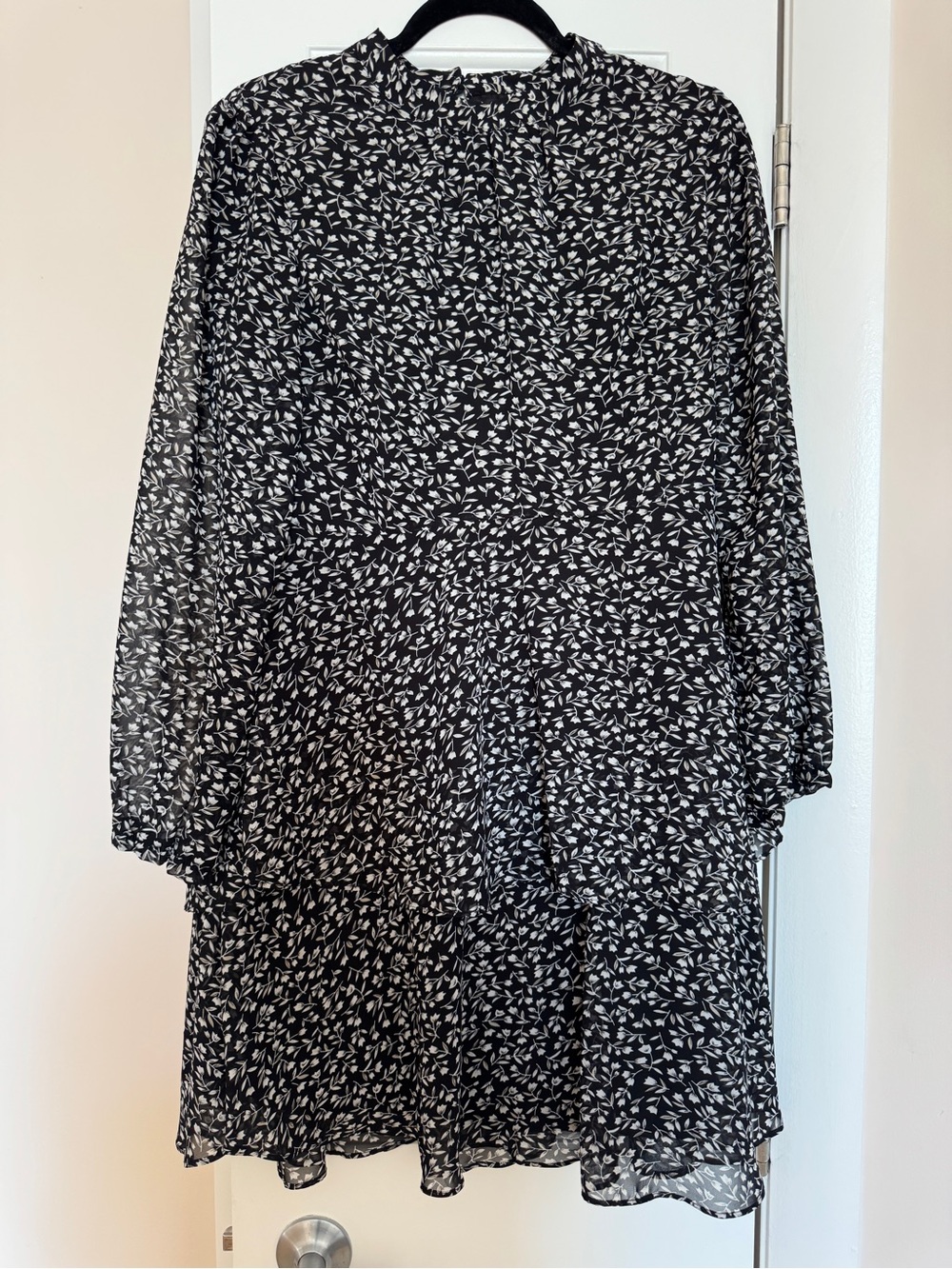 Long Sleeved Leaf Print Chiffon Dress